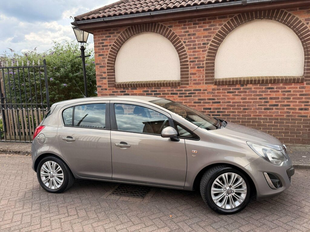 Vauxhall Corsa 1.2 16V Se Euro 5 MD14WVX #2