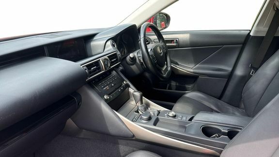 Lexus IS Is300h Executive Edition Red #5