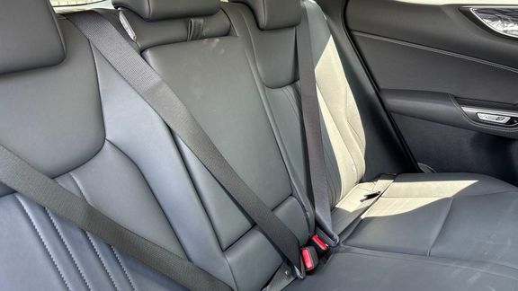 Lexus NX Nx 350H Cvt White #18