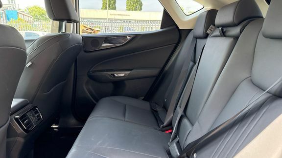 Lexus NX Nx 350H Cvt White #15