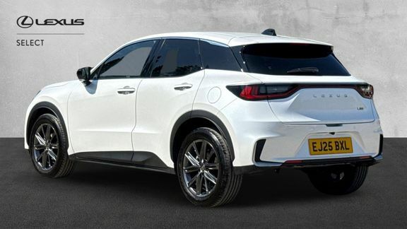 Lexus LBX Takumi White #4