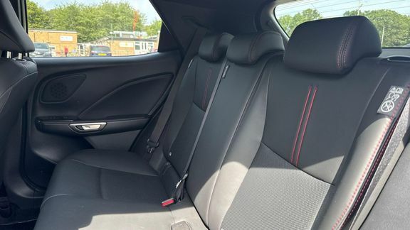 Lexus LBX 1.5 Vvt-ie Premium E-cvt Euro 6 Ss  #15