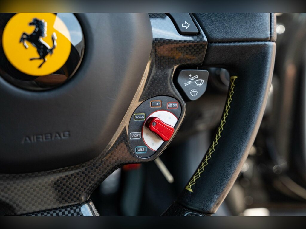Ferrari  6.3 V12 F1 Dct Euro 5 Ss Red #27