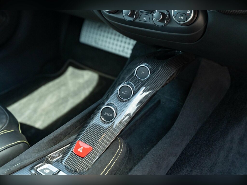 Ferrari  6.3 V12 F1 Dct Euro 5 Ss Red #10