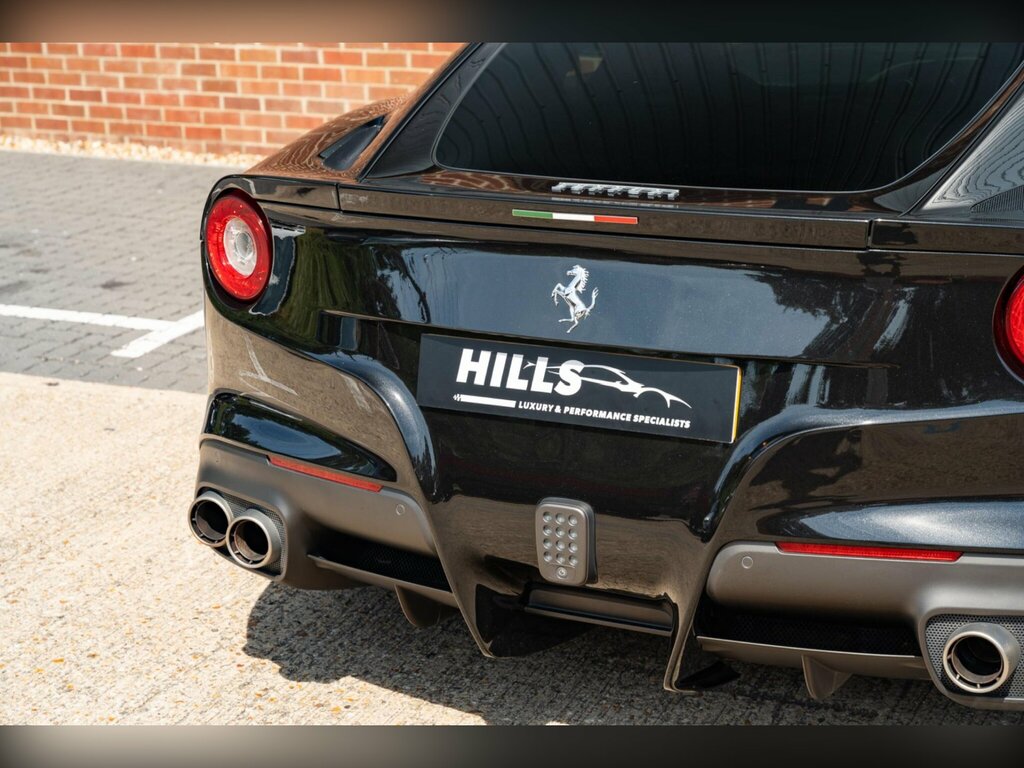Ferrari  6.3 V12 F1 Dct Euro 5 Ss Red #24