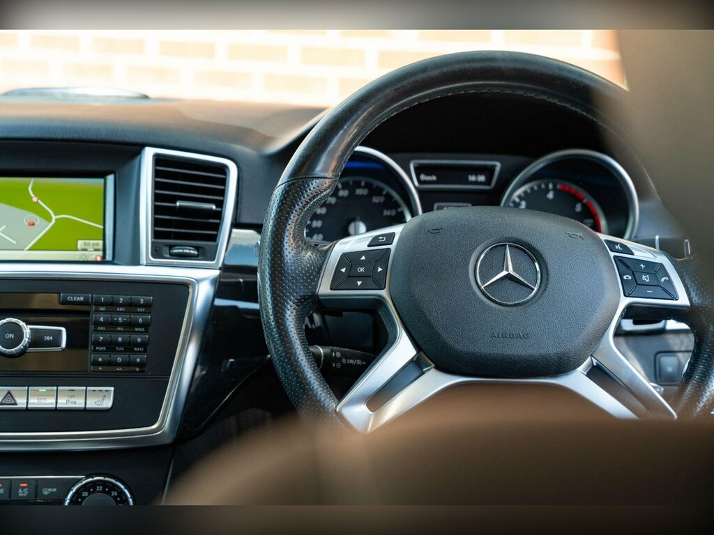 Mercedes-Benz M Class Silver #12