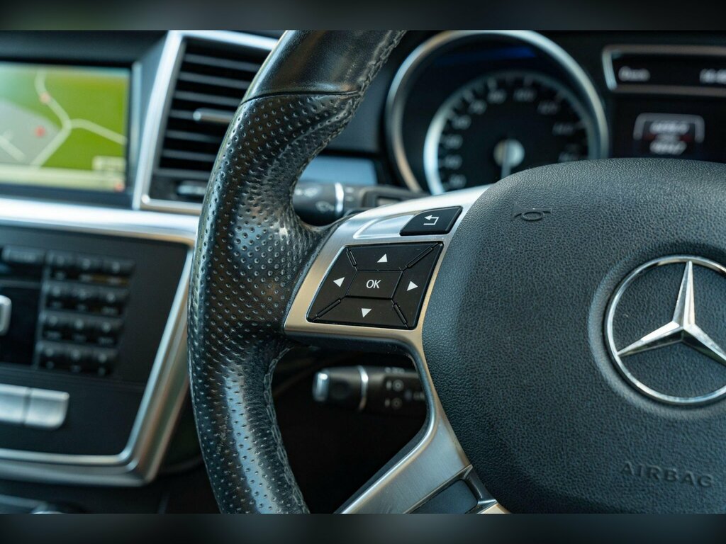 Mercedes-Benz M Class Silver #16