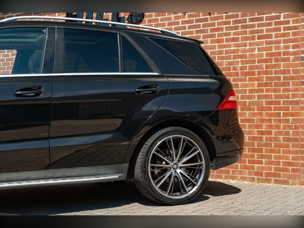 Mercedes-Benz M Class Silver #9