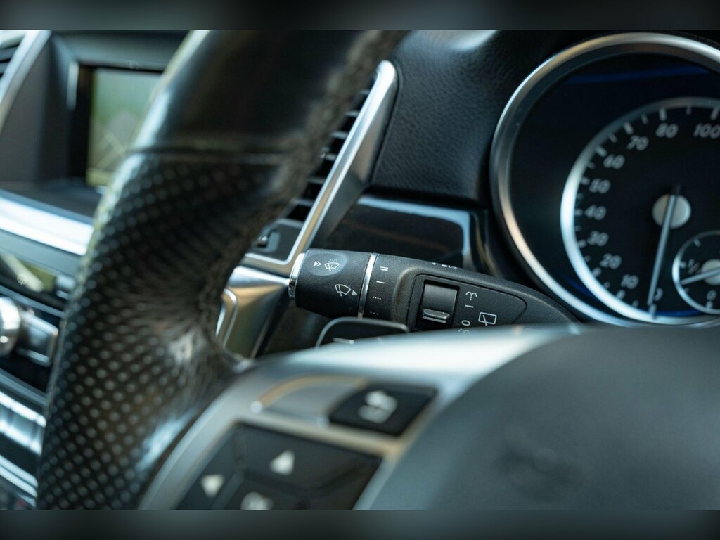 Mercedes-Benz M Class Silver #26