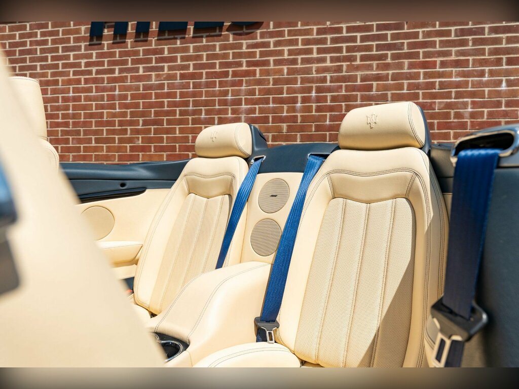 Maserati GranCabrio V8 Blue #15