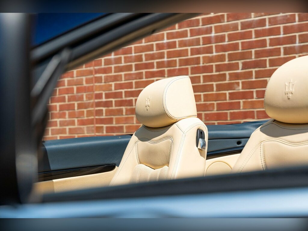 Maserati GranCabrio V8 Blue #24