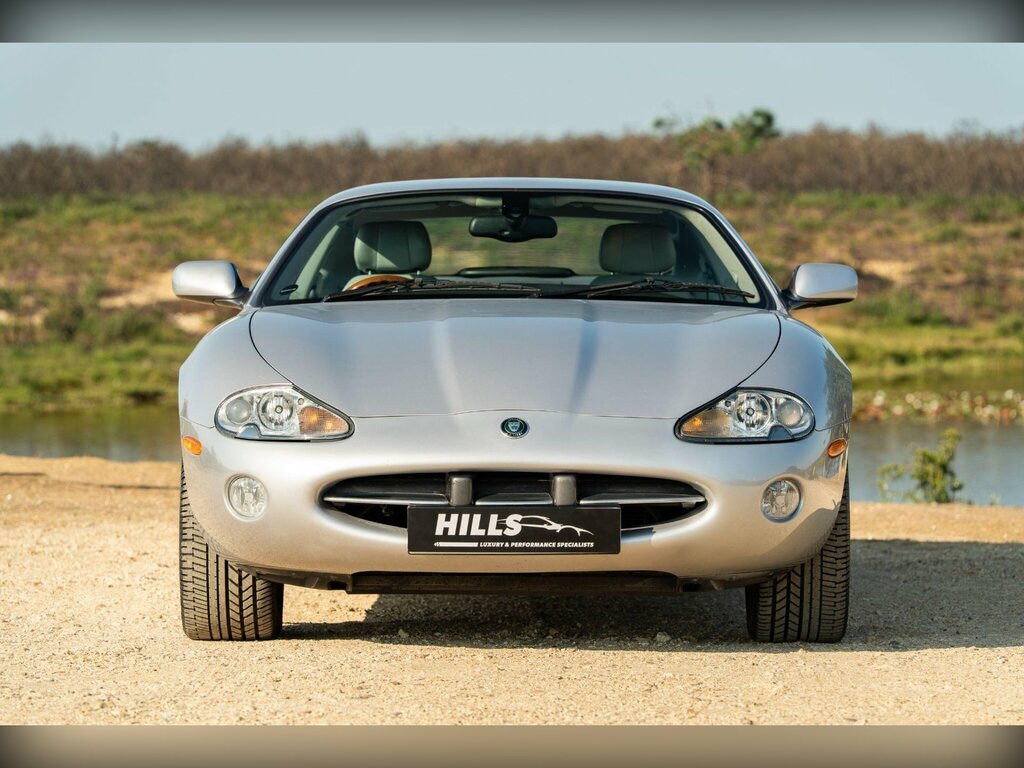 Jaguar XK8 Coupe Blue #11