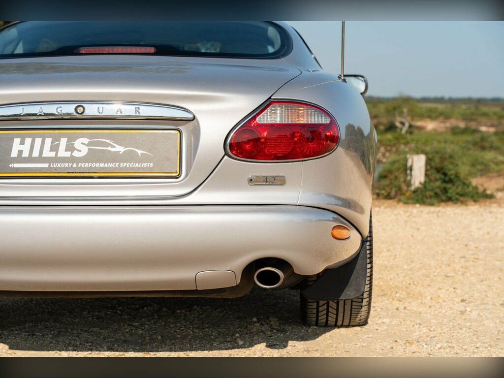 Jaguar XK8 Coupe Blue #8