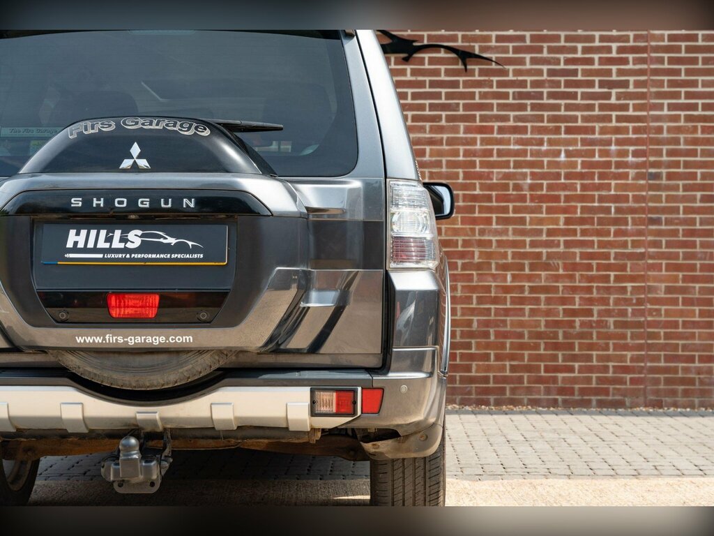 Mitsubishi Shogun Suv 3.2 Di-dc Sg3 201463 Brown #8