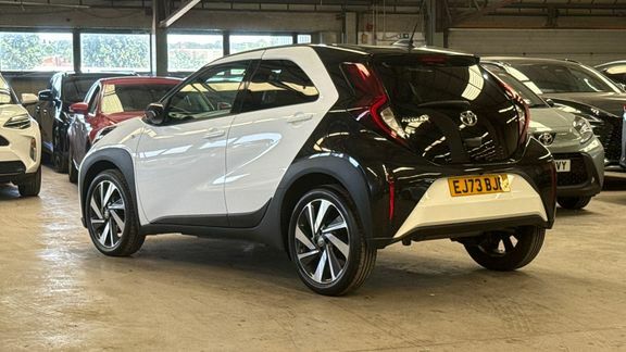 Toyota Aygo X Edge Automatic EJ73BJE White #5