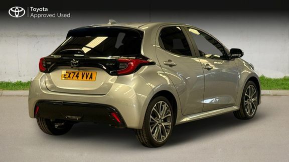 Toyota Yaris Excel Silver #3
