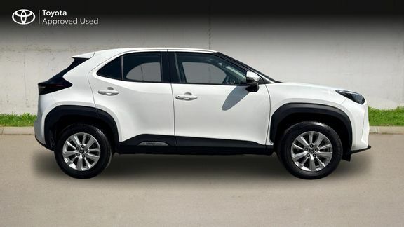 Toyota Yaris Cross Icon Fwd GY23OMW White #2