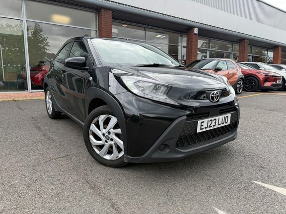 Toyota Aygo X Pure Automatic Black