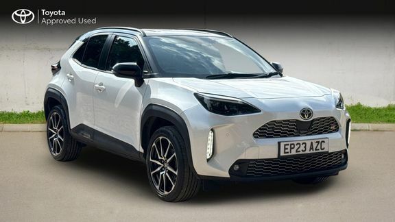 Toyota Yaris Cross Gr Sport Fwd Advanced Safety White