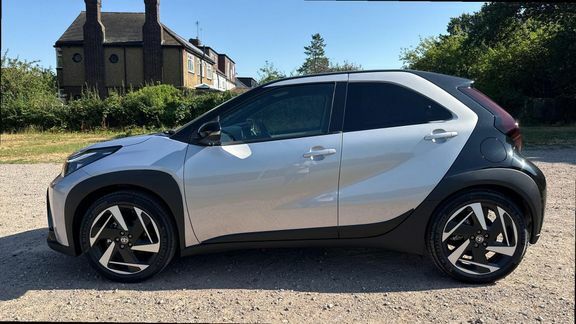 Toyota Aygo X Design EJ26GKE Silver #6