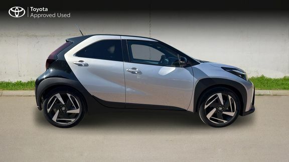 Toyota Aygo X Design EJ26GKE Silver #2