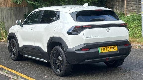 Toyota Urban Cruiser Design White #5