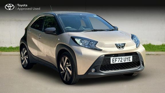 Toyota Aygo X Edgea Canvas Roof,parking Pack Beige