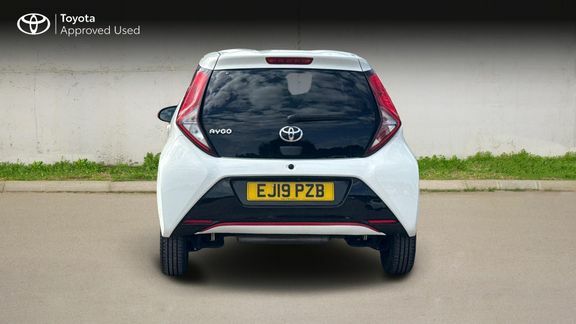 Toyota Aygo X X-trend Mmt EJ19PZB White #4