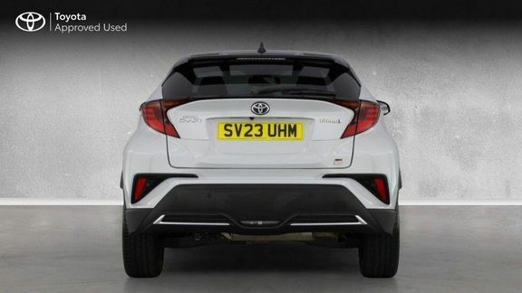Toyota C-Hr Design 1.8 White #6