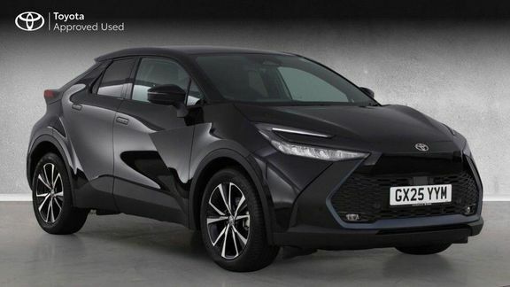Toyota C-Hr Design 1.8 Fwd Hybrid Pan Roof Black