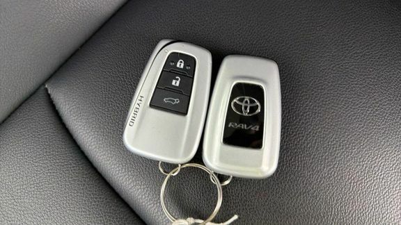 Toyota Rav 4 Rav4 Excel Hev 4X2 Cvt White #15