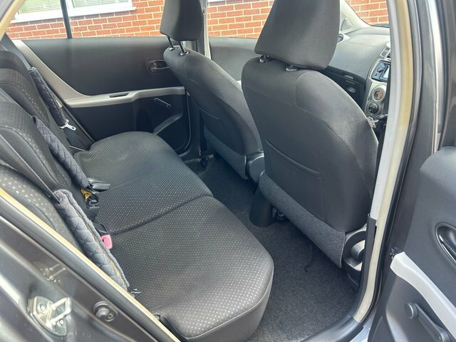 Toyota Yaris 1.33 Dual Vvt-i Tr Euro 5 Silver #11