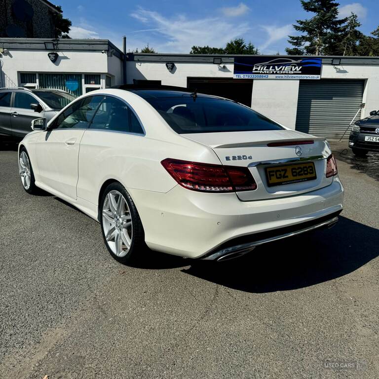 Mercedes-Benz E Class E220d Amg Line Edition 7G-tronic FGZ6283 White #2