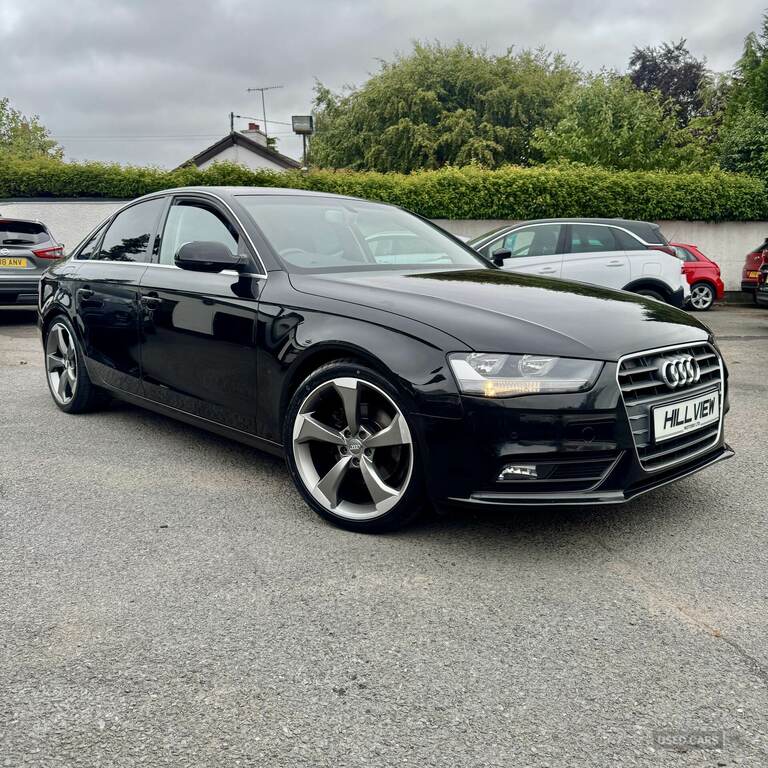 Audi A4 2.0 Tdi Ultra 163 Se Technik Black