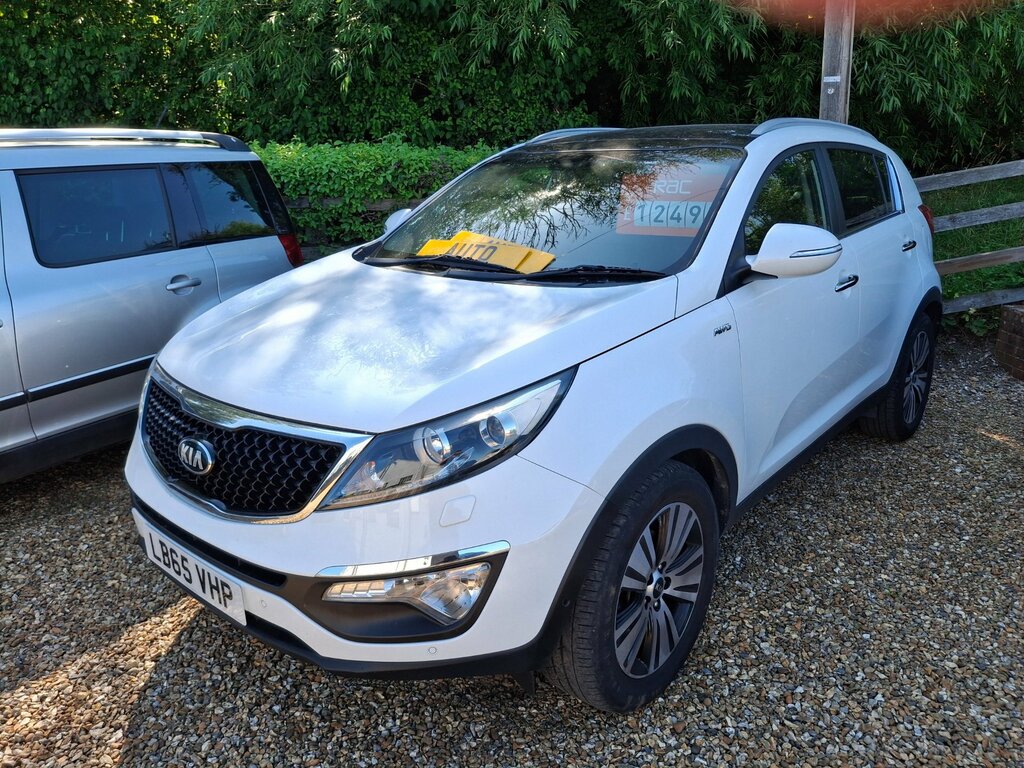 Kia Sportage 2.0 Crdi Kx-4 Suv Awd Euro 5 181 White