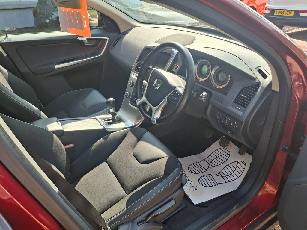 Volvo XC60 2.4 D4 Se Suv Awd Euro 5 Ss Red #6