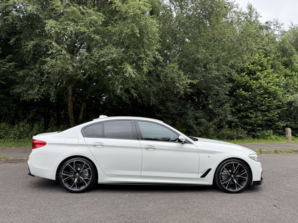 BMW 5 Series 2.0 520D M Sport Touring Euro 6 S White #8