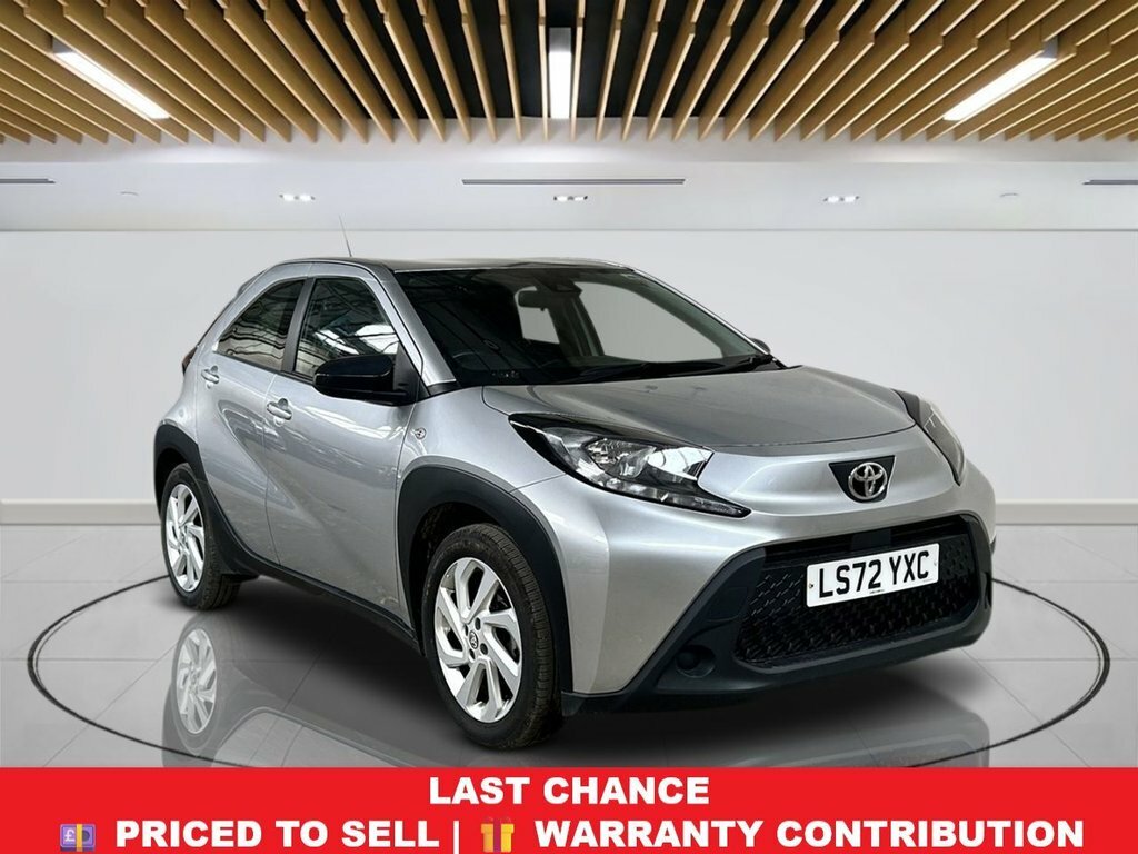 Toyota Aygo X 1L Pure LS72YXC Silver