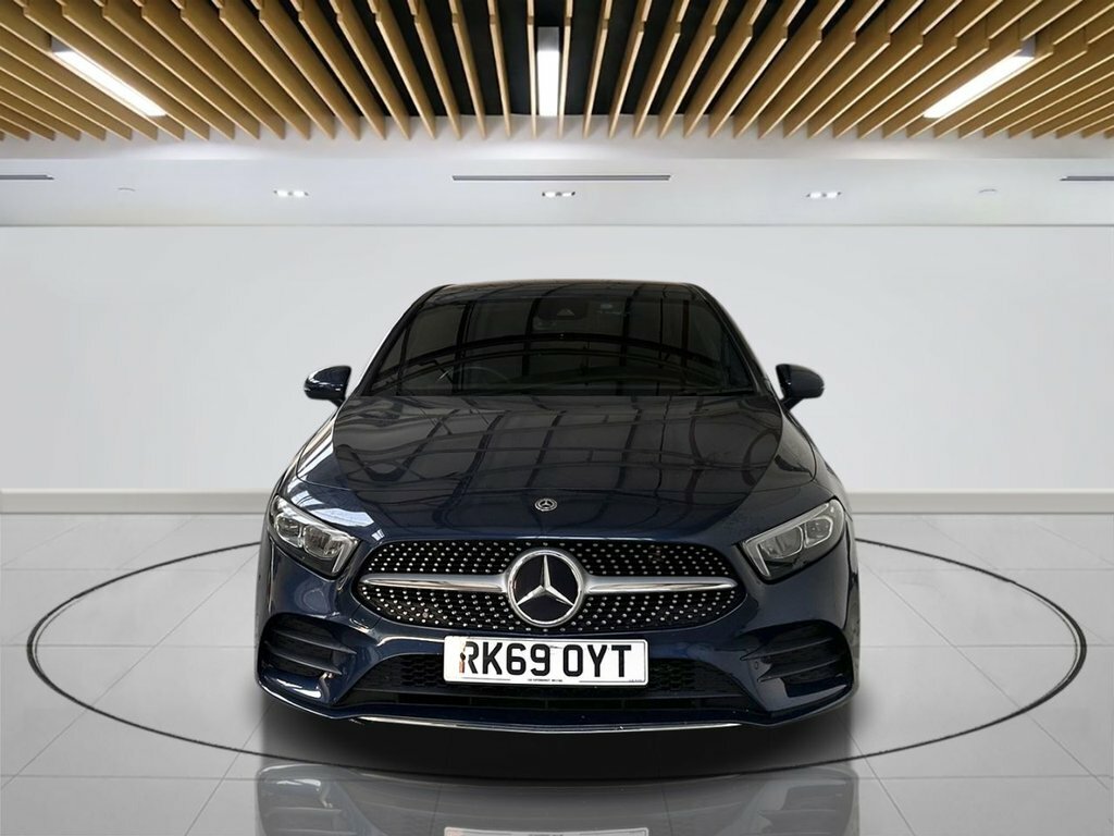 Mercedes-Benz A Class 1.5L Amg Line RK69OYT Blue #2