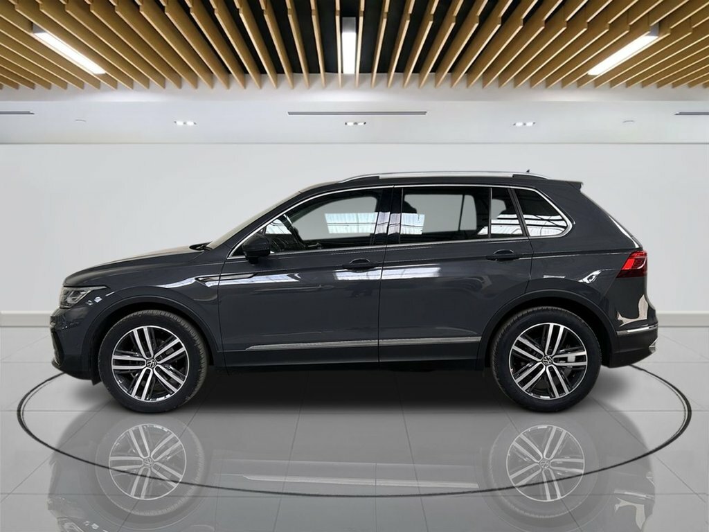 Volkswagen Tiguan 1.5L Elegance LC70FJA Grey #5