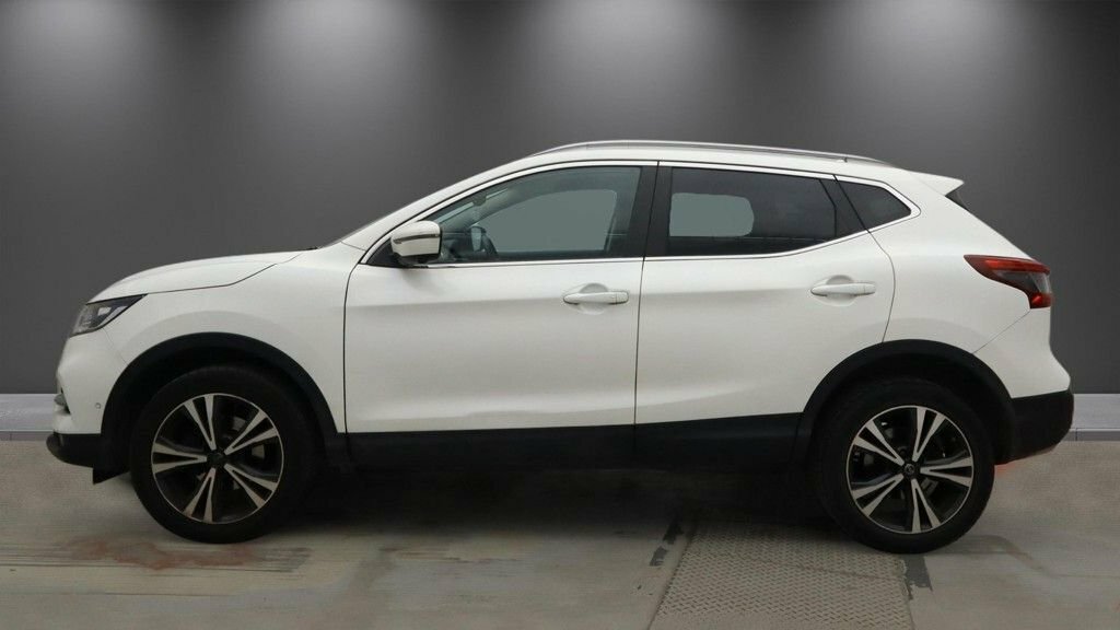Nissan Qashqai 1.3L N-connecta KE69EEB White #6