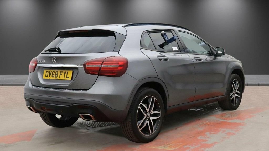 Mercedes-Benz GLA Class 1.6L Urban Edition Grey #4