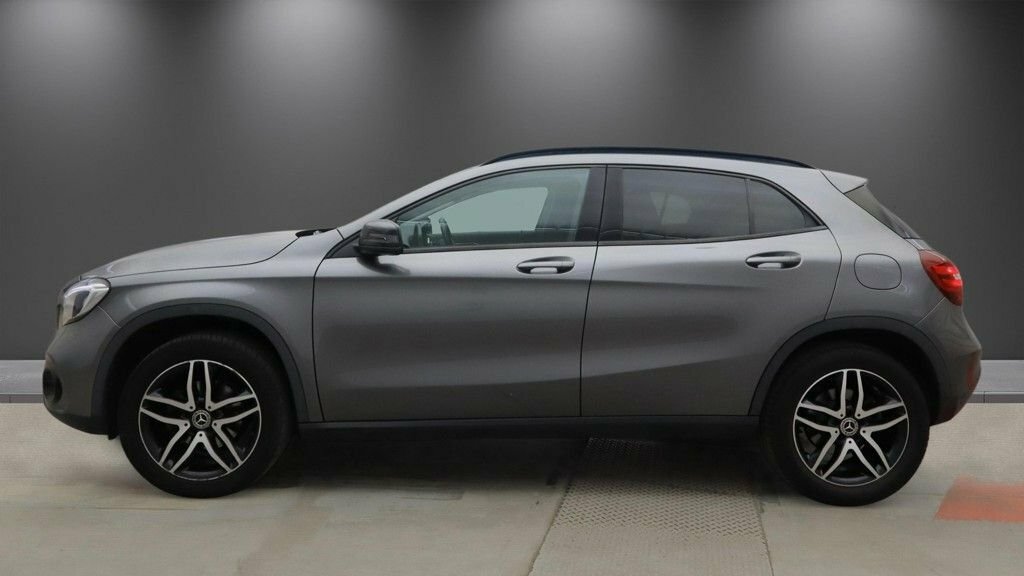 Mercedes-Benz GLA Class 1.6L Urban Edition Grey #6