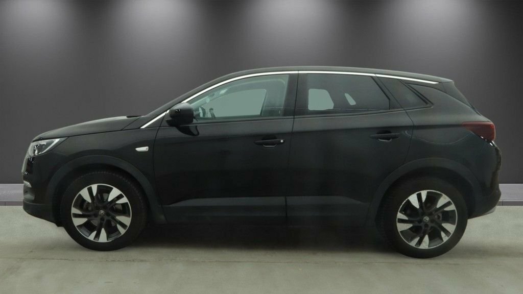 Vauxhall Grandland X 1.2L Sri Nav Black #6