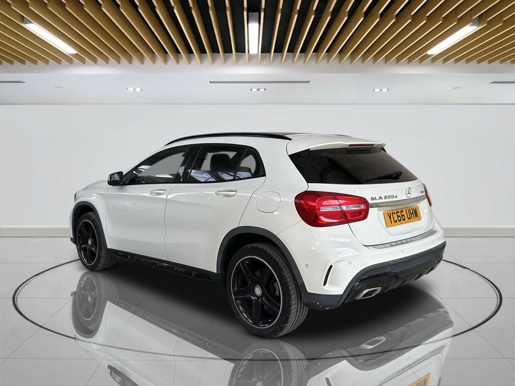 Mercedes-Benz GLA Class 2.1L Amg Line YC66UHW White #6