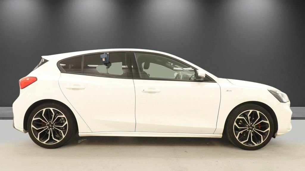 Ford Focus 1L St-line X White #5