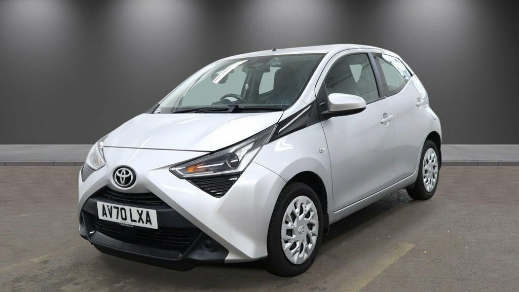 Toyota Aygo 1L X-play Silver #2
