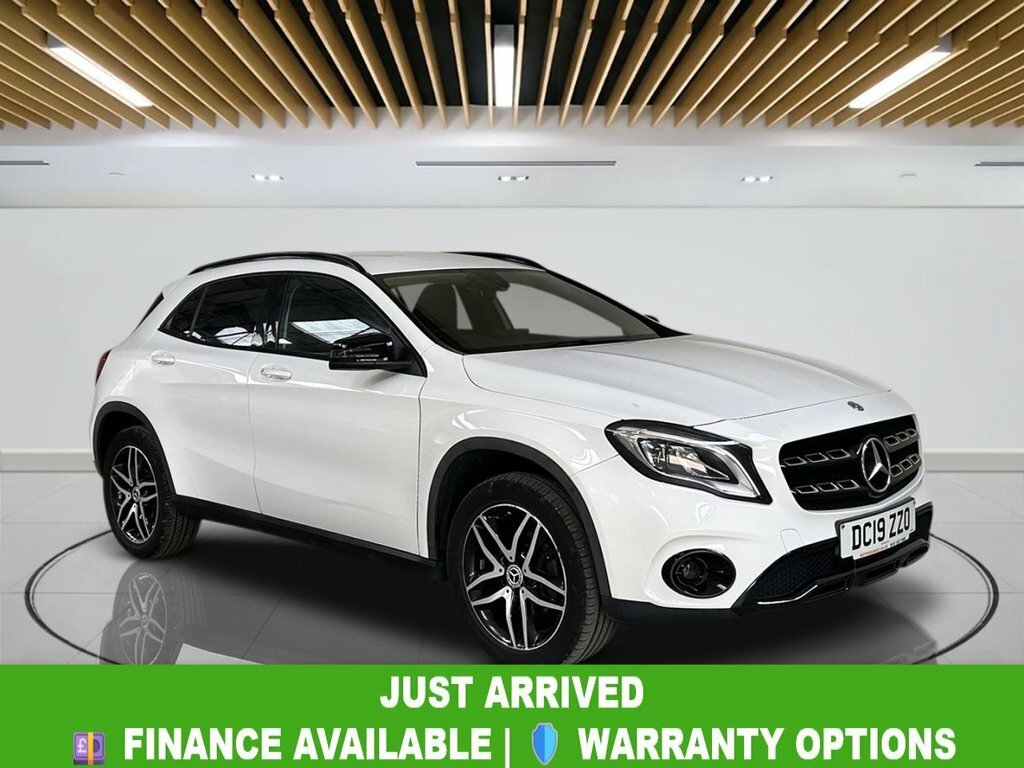 Mercedes-Benz GLA Class 1.6L Urban Edition White