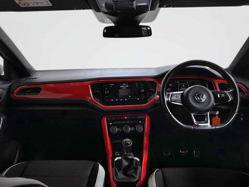 Volkswagen T-Roc 1.6L Sel YH19OWU White #3