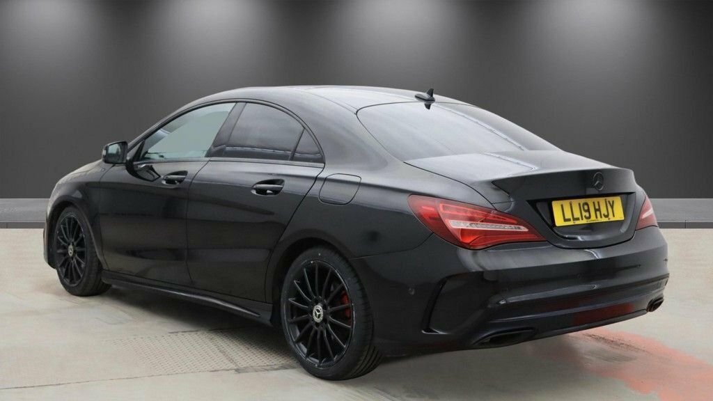Mercedes-Benz CLA Class 1.6L Amg Line Night Edition Black #3